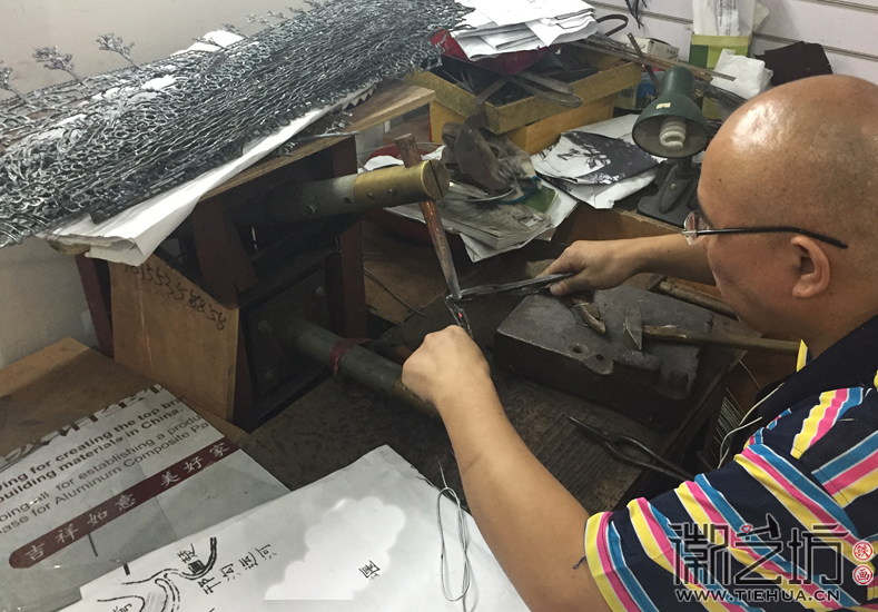 古堰洪泽湖大堤施工图铁画锻制中2 古堰洪泽湖大堤施工图铁画锻制中2