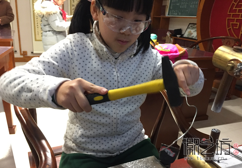 镜湖小学铁画第七课 (23) 镜湖小学铁画第七课 (23)