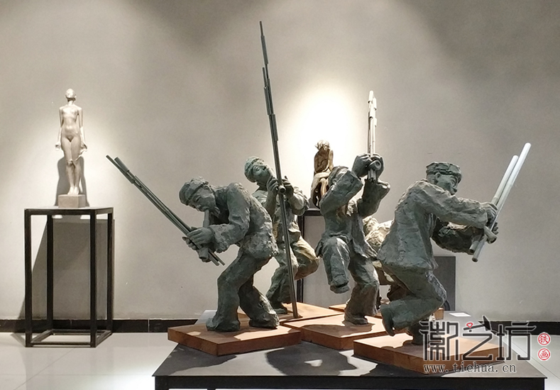 参观河北美院 (2) 参观河北美院 (2)