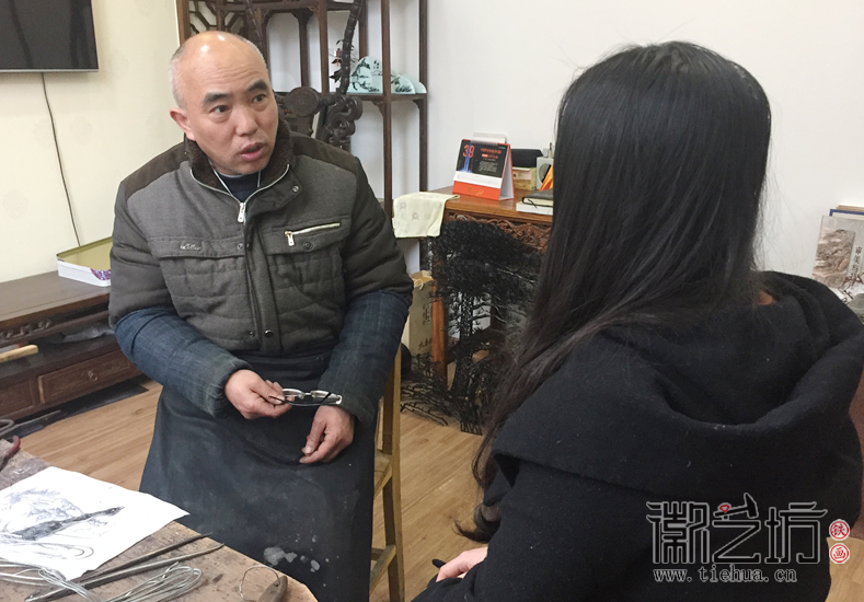 合肥工业大学学子徽艺坊探究铁画 (2) 合肥工业大学学子徽艺坊探究铁画 (2)