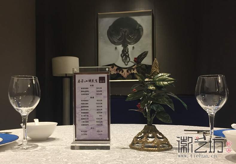 芜湖万达嘉华酒店铁艺摆台6 芜湖万达嘉华酒店铁艺摆台6