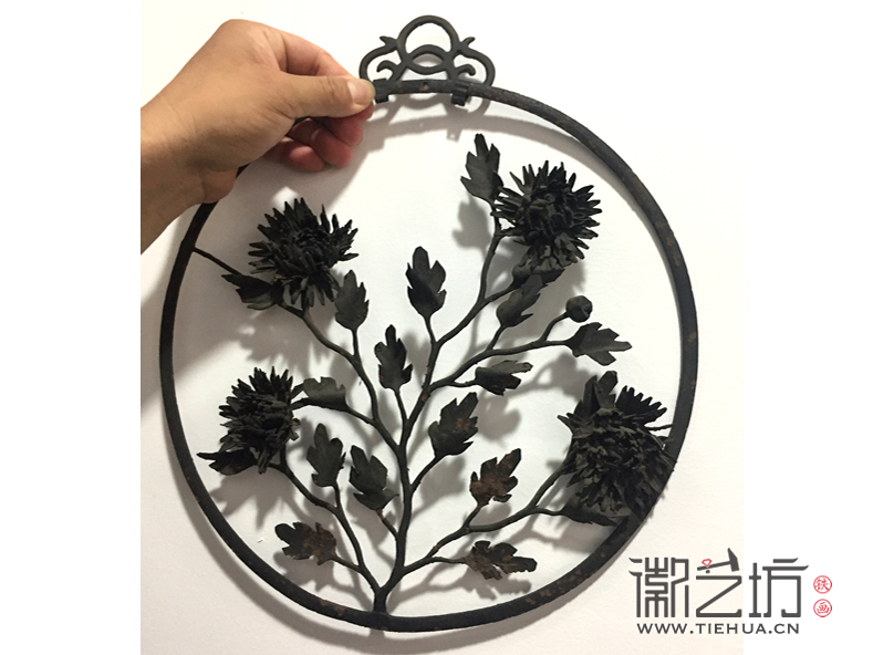 一幅清朝时候的铁画——菊 一幅清朝时候的铁画——菊